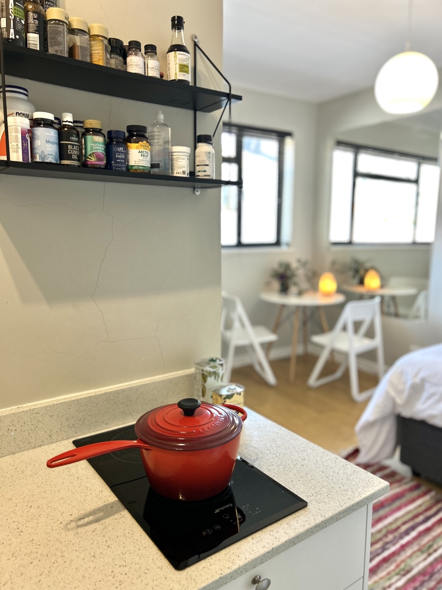 0 Bedroom Property for Sale in Sea Point Western Cape